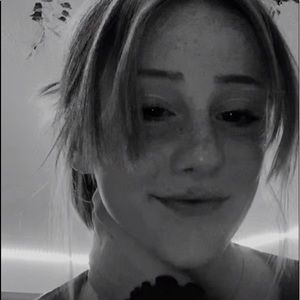 Meet your Posher, Dottie